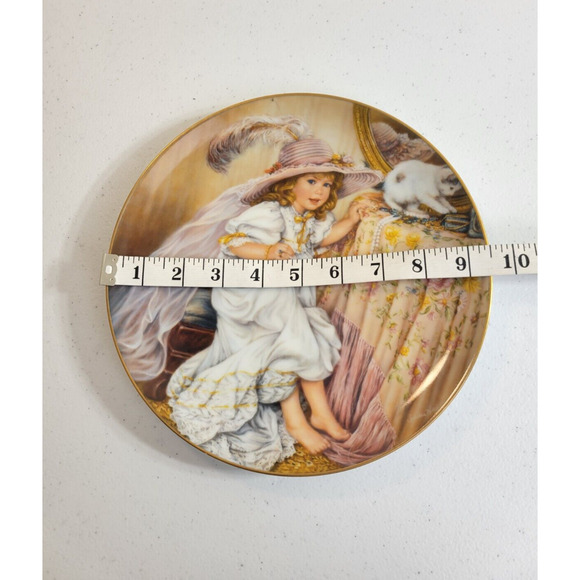 Reco 1988 Pretty as a Picture by Sandra Kuck Plate 9.5" w/ COA & Box #0937BC - Picture 2 of 16